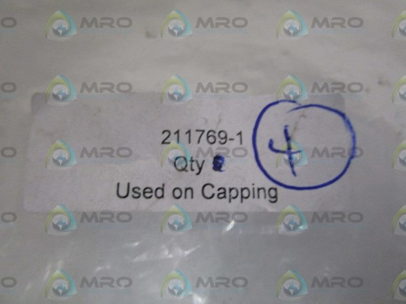 LOT OF 4 AMP CIRCULAR CONNECTOR 211769-1 *NEW NO BOX*