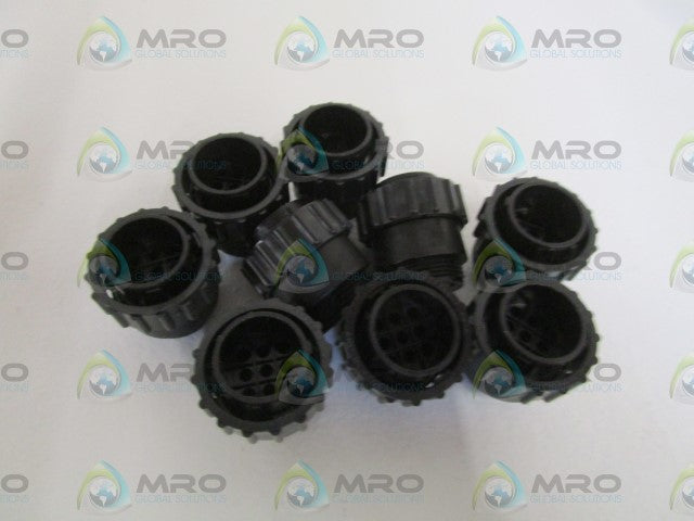 LOT OF 9 AMP CONNECTOR PLUG 211768-1 *NEW NO BOX*
