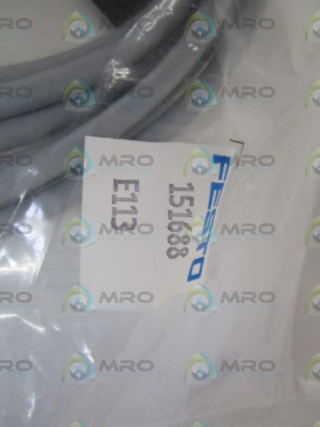 FESTO KMC-1-24DC-5-LED PLUG SOCKET W/ CABLE * NEW IN FACTORY BAG *