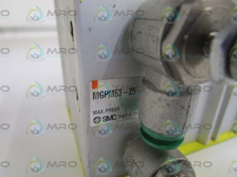 SMC COMPACT GUIDE CYLINDER MGPM63-25  *USED*