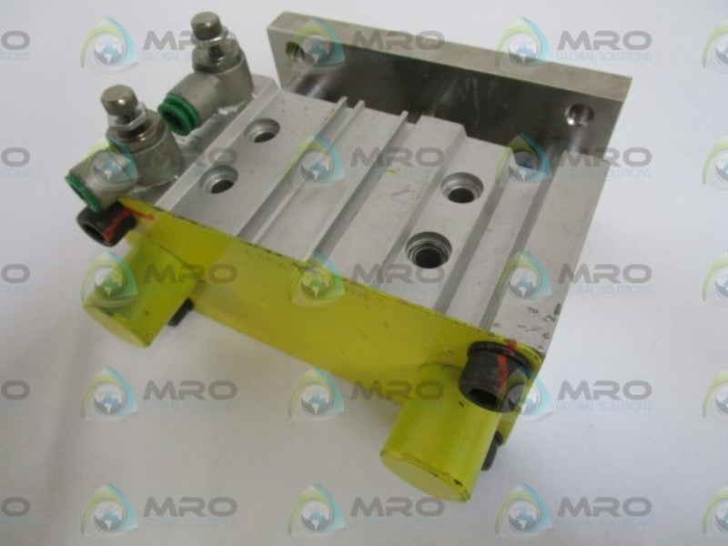 SMC COMPACT GUIDE CYLINDER MGPM63-25  *USED*