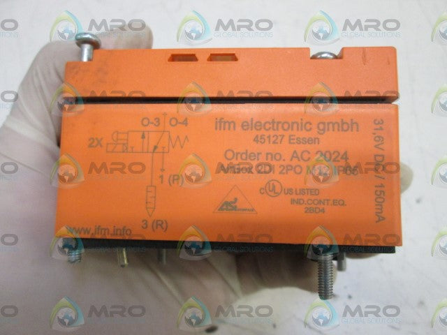 IFM EFECTOR AC 2024 CLASSIC AIR BOX *USED*