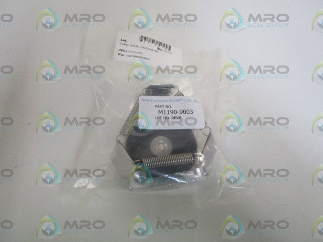 NEW BRUNSWICK SCIENTIFIC CO. INC. CLAMP M1190-9003 *NEW IN BAG*