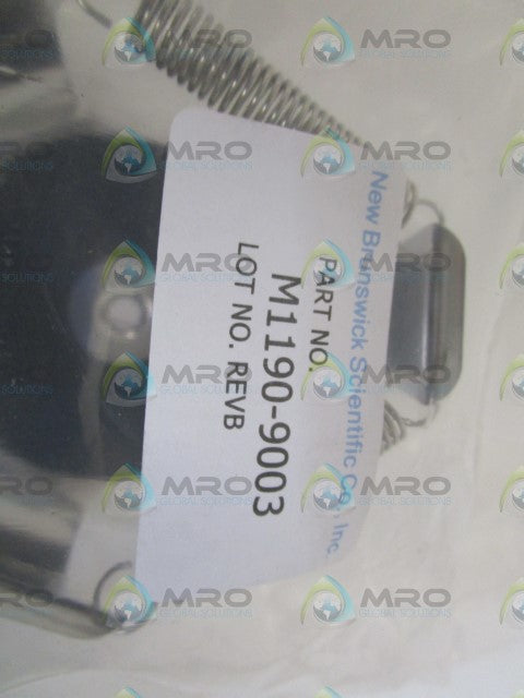 NEW BRUNSWICK SCIENTIFIC CO. INC. CLAMP M1190-9003 *NEW IN BAG*
