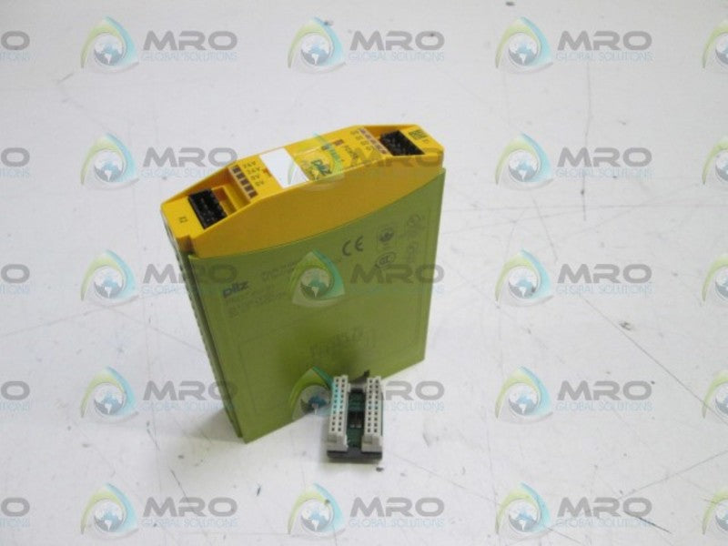 PILZ 773500 PNOZmo1p *NEW NO BOX*