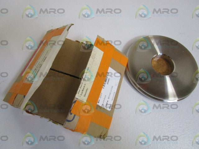 TRI-CLOVER PUMP BACKPLATE SP216G-11-316L *NEW IN BOX*