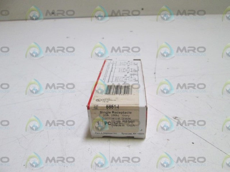 PASS & SEYMOUR SINGLE RECEPTACLE 5851-I  NSMP