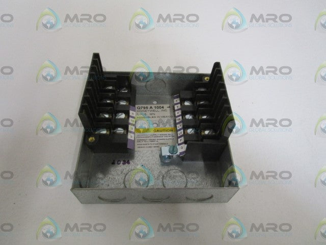 HONEYWELL SUBBASE 4-SIDED Q795A 1004 *NEW IN BOX*
