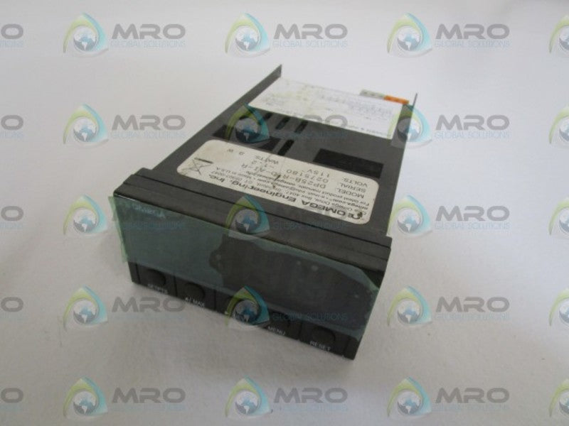 OMEGA 115V PANEL METER DP25B-RTD-AI-R *USED*