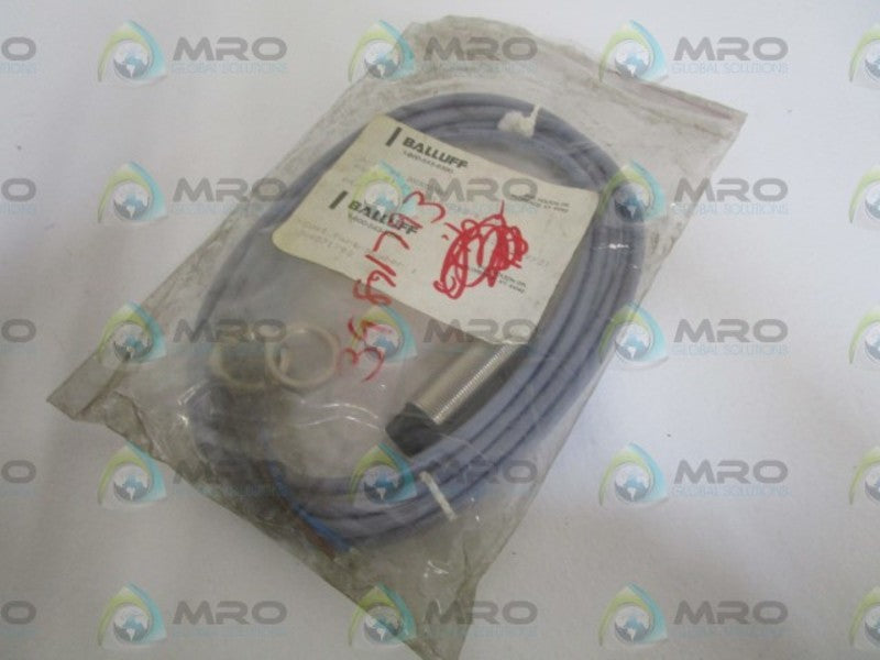 BALLUFF INDUCTIVE SENSOR BES-516-213-E4-E-08   NSNP IN BAG