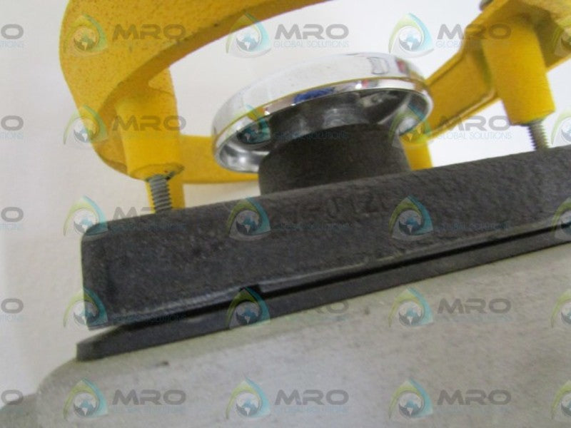 REES PUSHBUTTON CONTROL 03727-012  UNMP