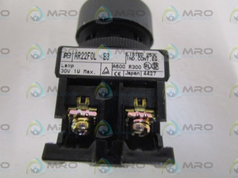 FUJI ELECTRIC AMBER PUSHBUTTON AR22F0L-10E3A *NEW NO BOX*