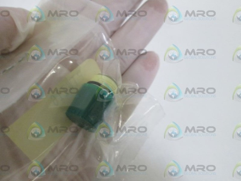 MICRO SWITCH PTWZ16 (GREEN) *NEW IN FACTORY BAG*