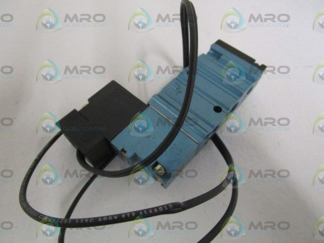 MAC 411A-B0A-DM-DJAA-1CA SOLENOID VALVE *NEW NO BOX*