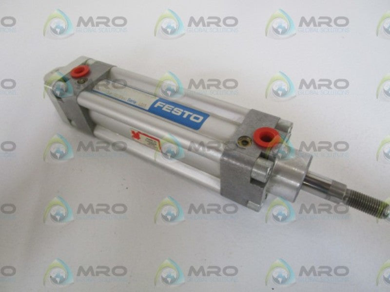 FESTO PNEUMATIC CYLINDER DNU-32-70-PPV-A-SA  NSNP
