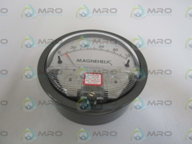 DWYER KILOPASCAL 0-1.0 PRESSURE GAGE 2000-1 kPa  NSNP