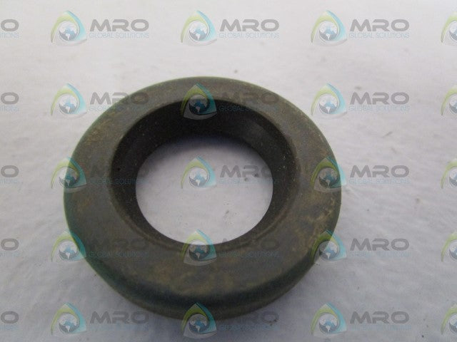 LOT OF 4 SKF OIL SEAL 7438 *NEW IN BOX*