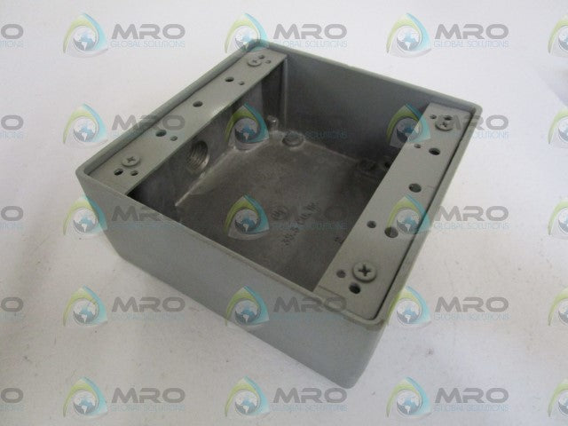 LOT OF 2 RED DOT 1/2" HUB DEVICE BOX 2AFS-1 *NEW IN BOX*