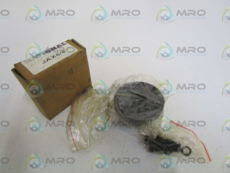 LOT OF 5 NATIONAL BUSHING JAX5/8 *NEW IN BOX*
