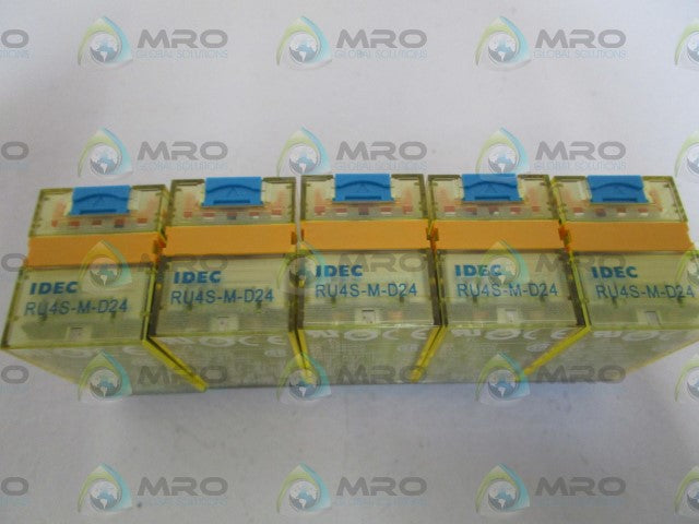 LOT OF 5 IDEC 24VDC RELAY RU4S-M-D24 *NEW IN BOX*