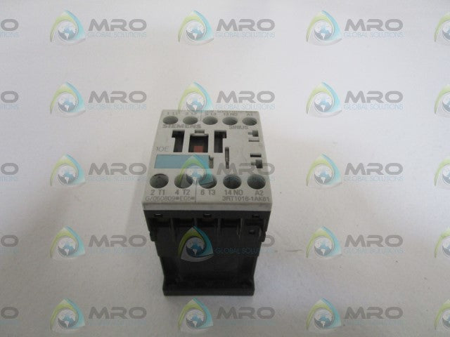SIEMENS 3RT1016-1AK61 CONTACTOR 110/120V *USED*