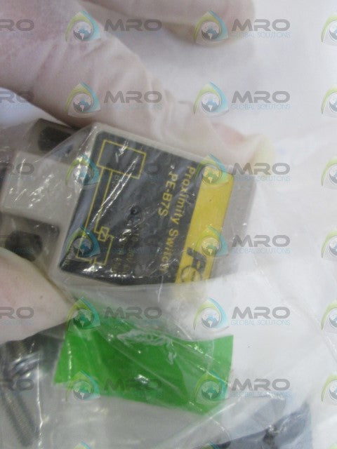 FUJI ELECTRIC PROXIMITY SWITCH PE-B7S *NEW NO BOX*