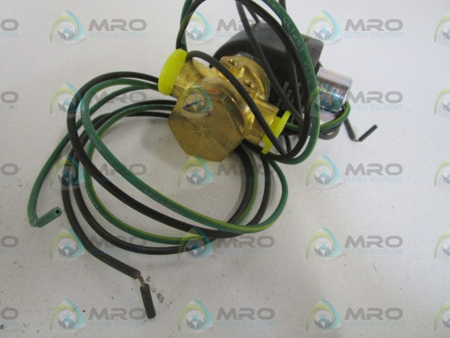SULLAIR SOLENOID VALVE 02250125-684 *NEW NO BOX*