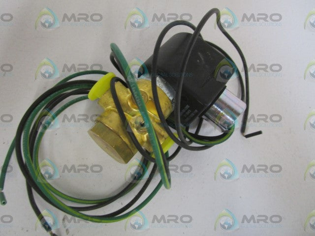SULLAIR SOLENOID VALVE 02250125-684 *NEW NO BOX*