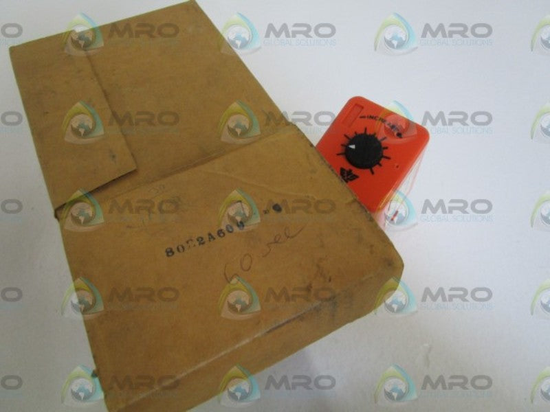 EAGLE SIGNAL 120V 64 SEC. ON DELAY RELAY 80E2A607  NSMP