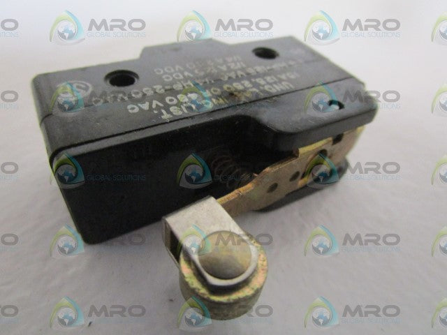 MICROSWITCH BZ-2RW22-A2 BASIC SWITCH *NEW NO BOX*