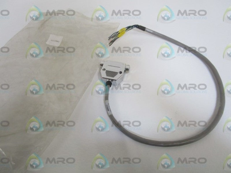 INDUSTRIAL MRO CABLE/CONNECTOR 0111329001 * NEW IN BAG *