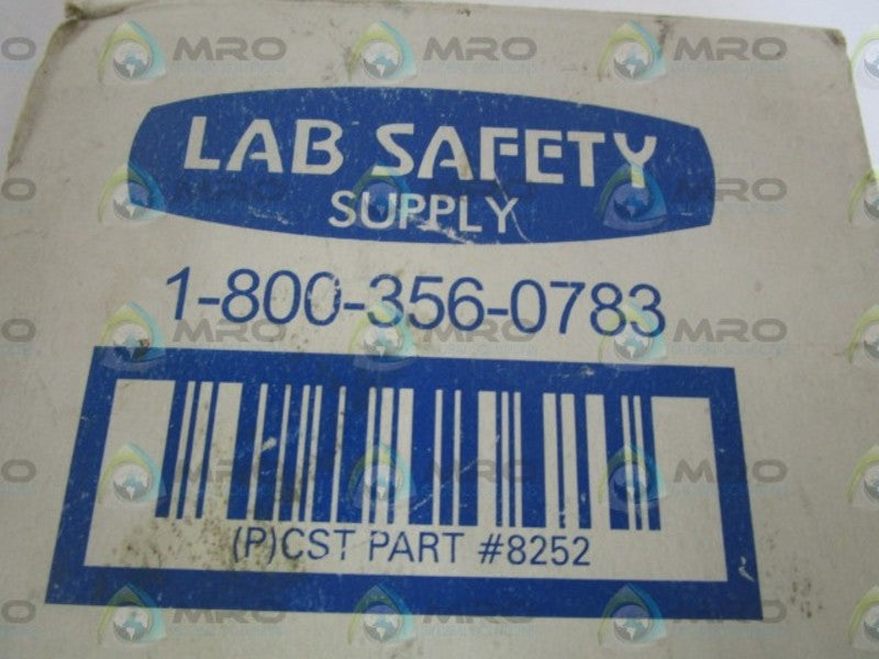 LAB SAFETY EYE WASH KIT 8252 *NEW IN BOX*