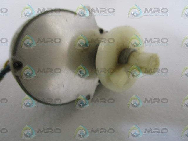 SAIA 12VDC 2W STEPPER MOTOR UBD2U08D25DUNNZ49 *USED*