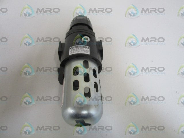 WILKERSON 3/8" FILTER/REGULATOR CB6-03-F00 (AS PICTURED) *NEW IN BOX*