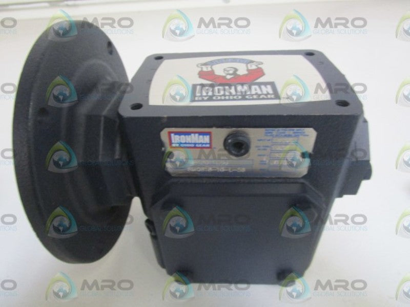 LEESON RIGHT ANGLE GEAR REDUCER BMQ818-10-L-56 *NEW NO BOX*
