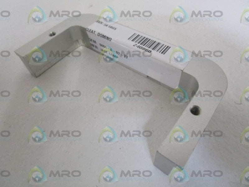 IASE CLEAT 6004-A-02-27 *NEW NO BOX*