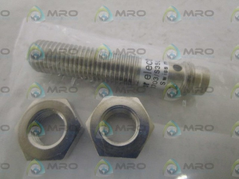 BAUMER INDUCTIVE PROXIMITY SWITCH IFRM08P3703/S35L  NSMP