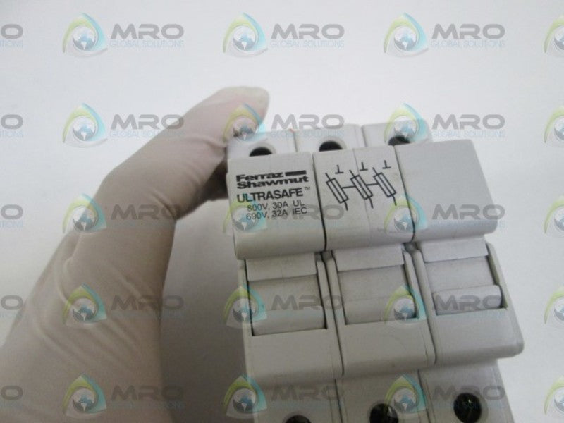 BUSSMAN FUSE HOLDER USM3  UNMP