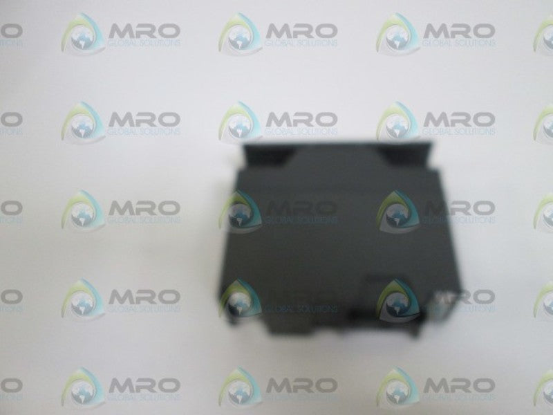 SIEMENS OUTPUT MODULE (AS PICTURED) 6ES7 322-1BF01-0AA0  UNMP