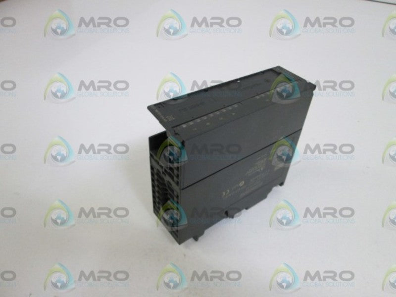 SIEMENS OUTPUT MODULE (AS PICTURED) 6ES7 322-1BF01-0AA0  UNMP