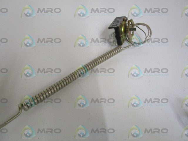 THERMOSTAT MODEL B10 *NEW NO BOX*