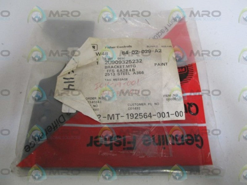 FISHER MOUNTING BRACKET 2U909325232 * NEW IN FACTORY BAG *