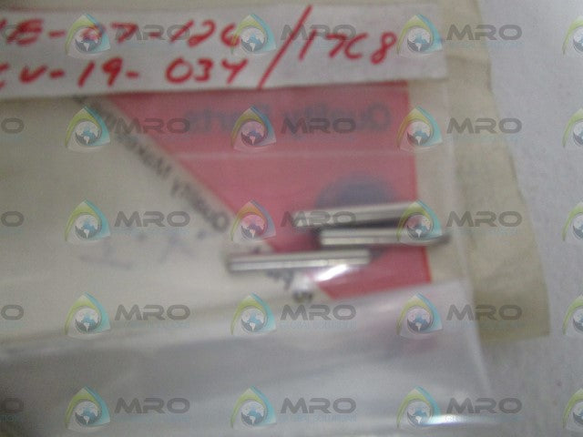 LOT OF 3 FISHER 1/8X0.81 GROOVE PIN 1D5423X00B2 *NEW IN FACTORY BAG*