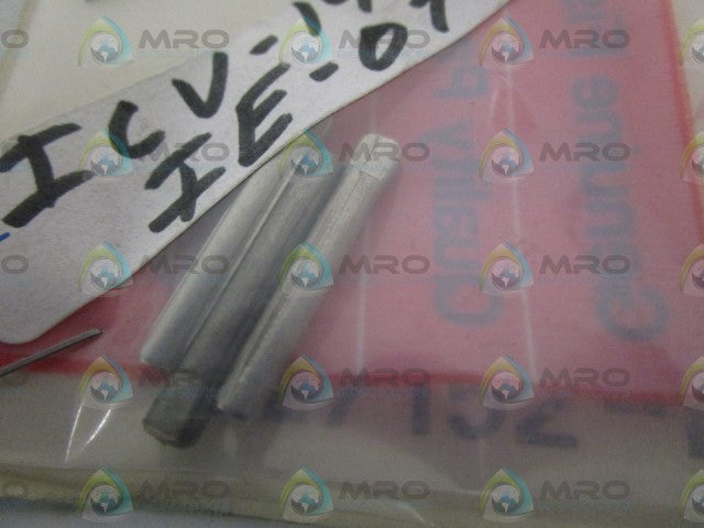 LOT OF 3 FISHER 1/8X0.94 FLAN END GROOVE PIN 1V322735072 *NEW IN FACTORY BAG*