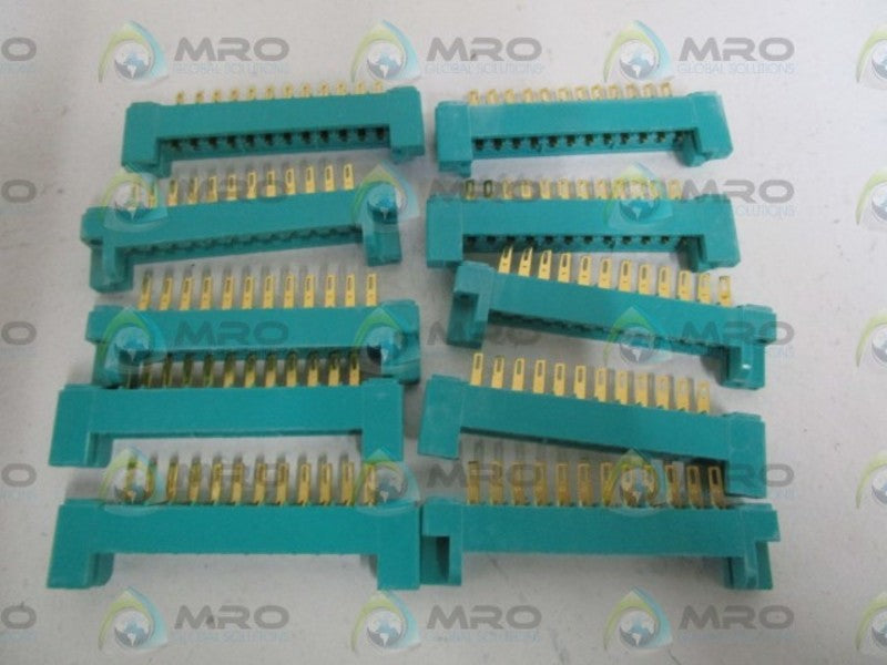 LOT OF 10 FISHER CONNECTOR 1U891199012 *NEW NO BOX*
