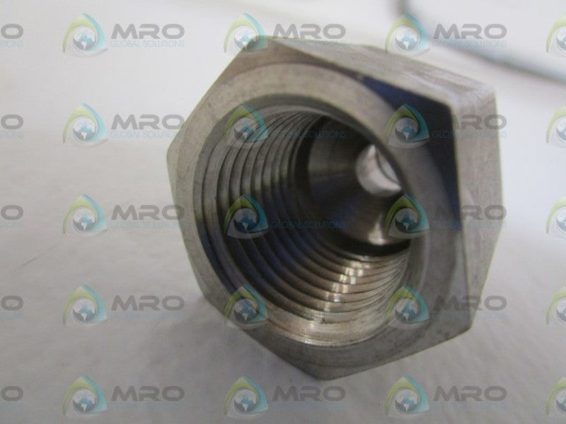 LOT OF 13 PARKER TUBE TO FEMALE PIPE ADAPTER 3/8"TX1/2"NPT *NEW NO BOX*