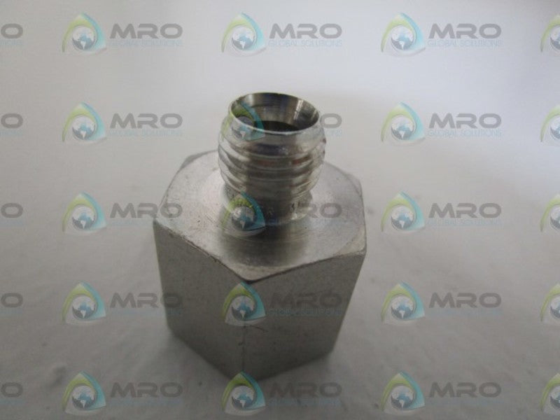 LOT OF 11 PARKER TUBE TO FEMALE PIPE ADAPTER 1/4" X 3/8"NPT *NEW NO BOX*