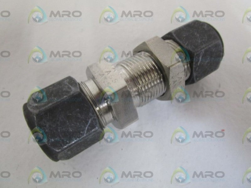 PARKER 1/2" TUBE BULKHEAD 8-8WBZ-SS *NEW NO BOX*