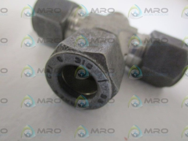 PARKER 1/2" UNION CROSS 8-KBZ *NEW NO BOX*