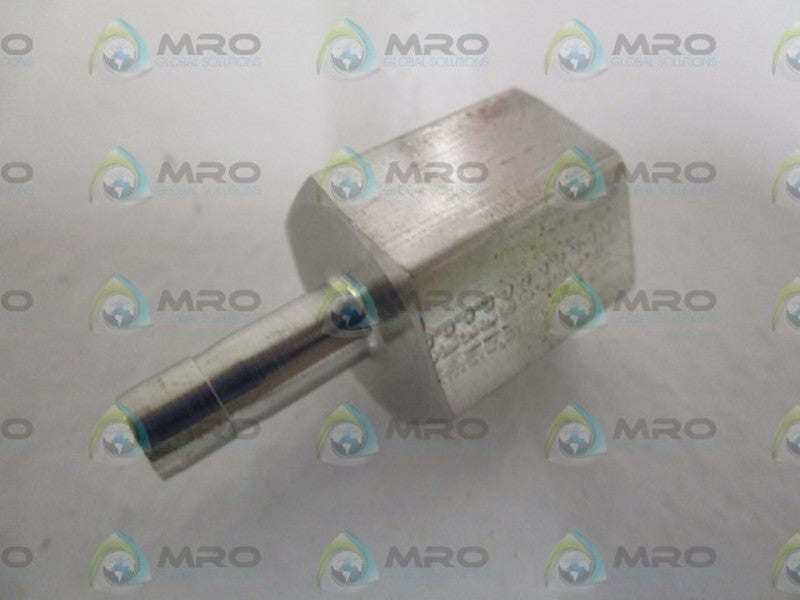 LOT OF 10 PARKER FEMALE ADAPTER 1/4" T X 1/4" NPT *NEW NO BOX*